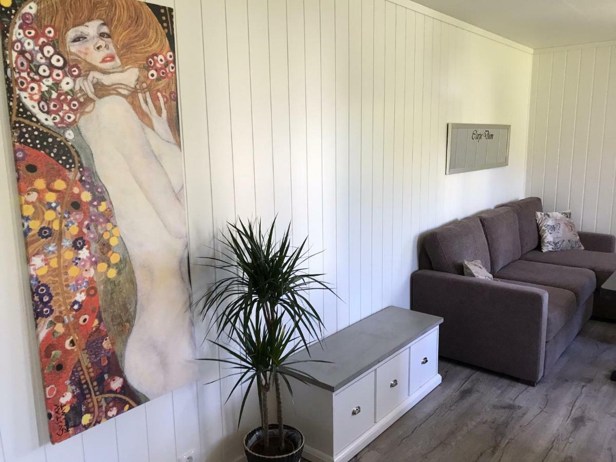 Ola Bua Near The Atlantic Road Apartment Lyngstad Luaran gambar